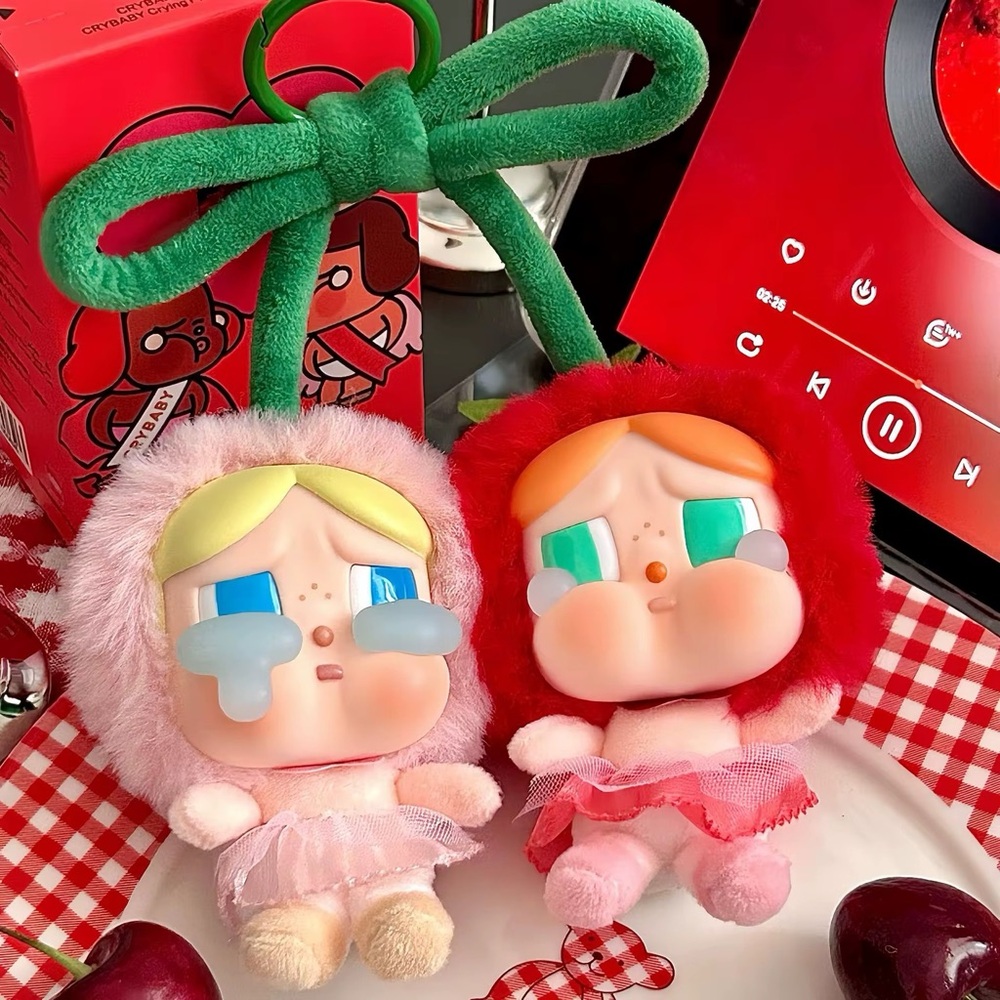 NEW POP MART CRYBABY Crying For Love Series Vinyl Plushie Hanging Card Keychain